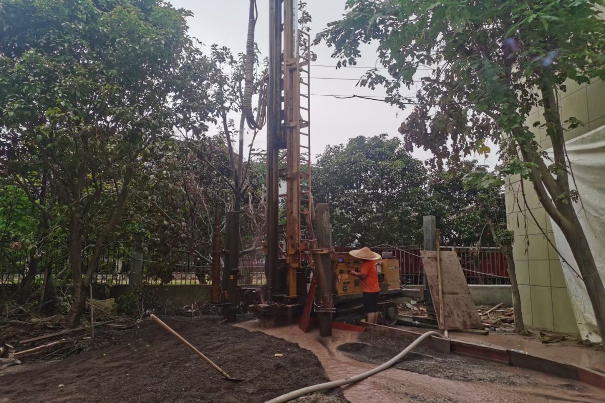 �@������